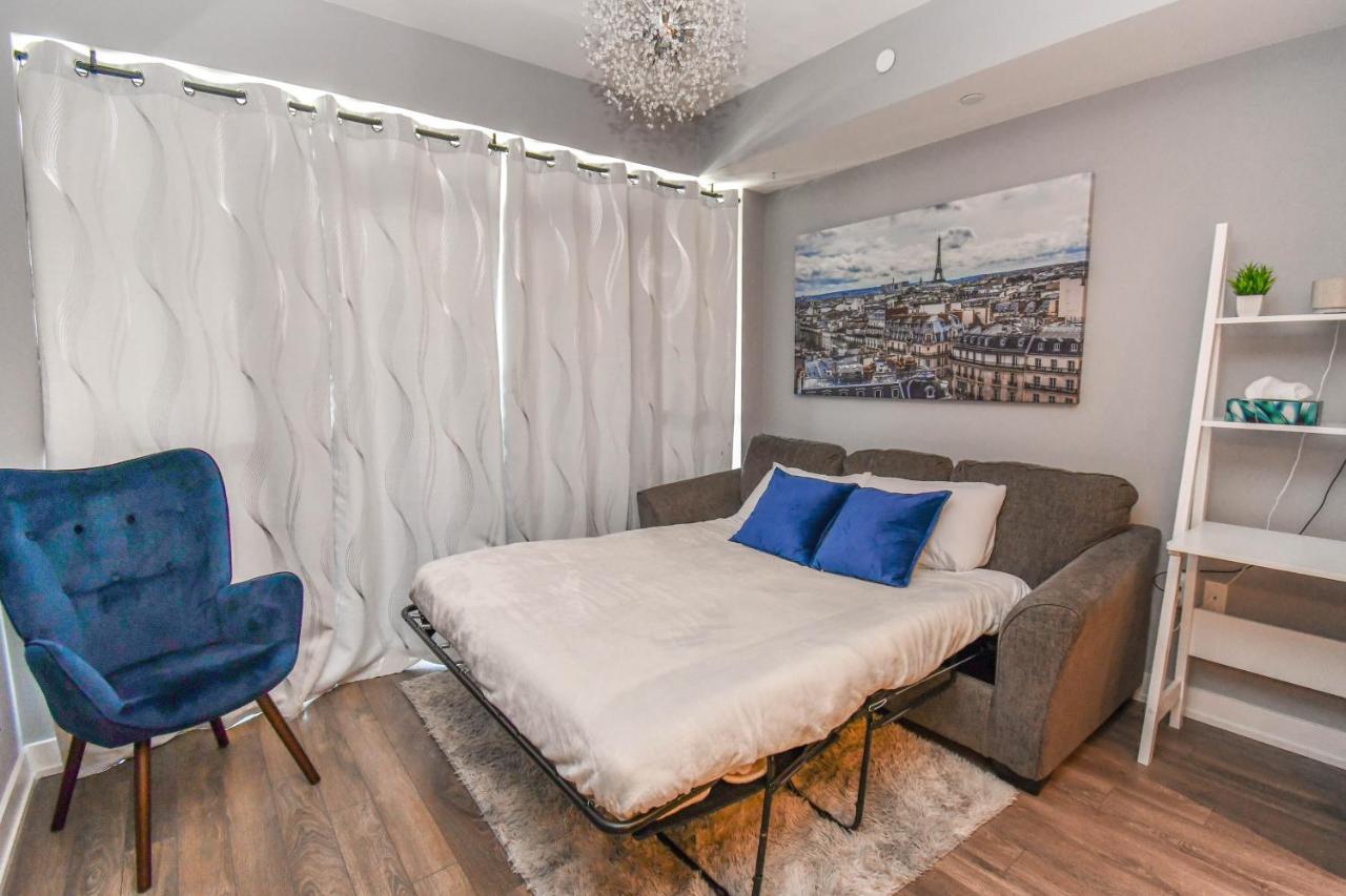 Pet Friendly Condos At Friday Harbour Innisfil Екстер'єр фото